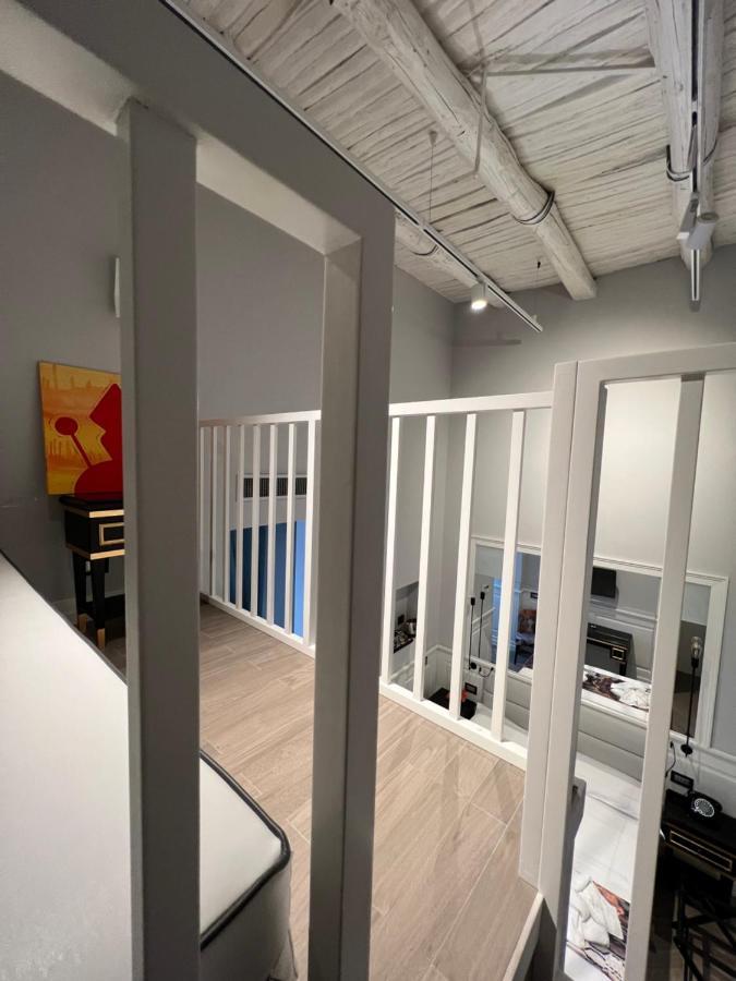 ナポリ Relais Piazza Vittoria Bed & Breakfast エクステリア 写真