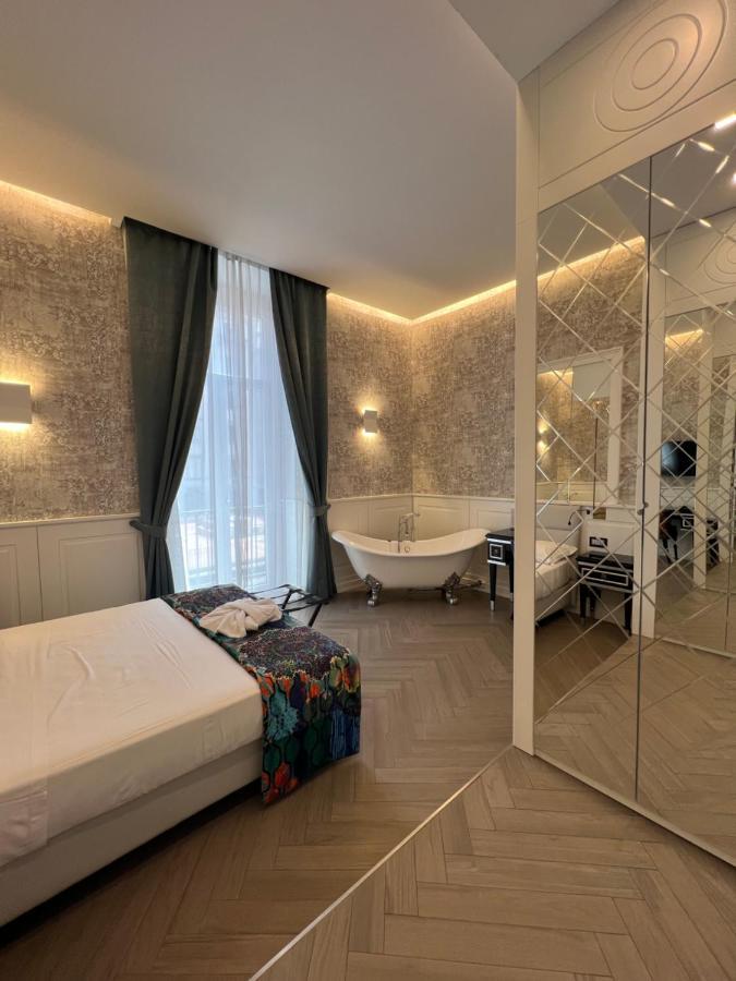 ナポリ Relais Piazza Vittoria Bed & Breakfast エクステリア 写真