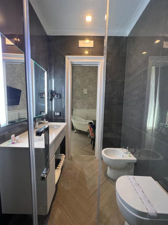 ナポリ Relais Piazza Vittoria Bed & Breakfast エクステリア 写真